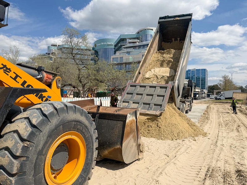 В Анапе стартовал комплекс работ по отсыпке пляжей чистым песком