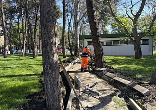 Продолжаются работы по благоустройству Анапы