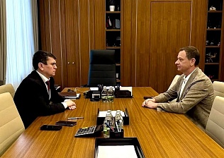Глава Сочи Андрей Прошунин обсудил с руководством Минстроя РФ реализацию программы комплексного развития курорта